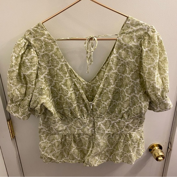 J. Crew V Neck Puff Sleeve Blouse Size 16 - Picture 9 of 9